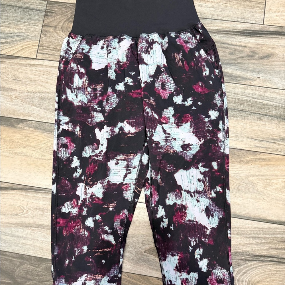 Lululemon Tranquil Crop‎